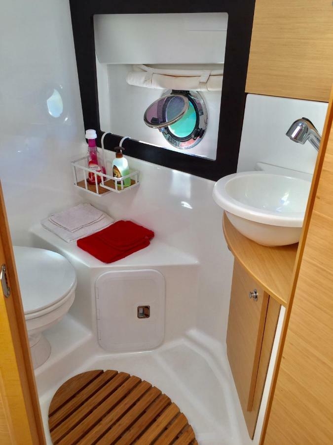 Bateau Haut Standing Privative - Nuit A Quai Port La Rochelle La Rochelle  Exterior photo